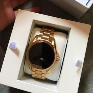 MICHAEL KORS ACCESS